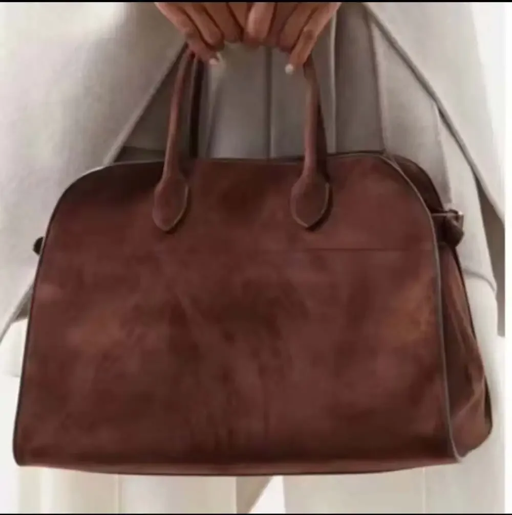 Design Handbag Leather High-Capacity Commuting Bag, Fashionable Cowhide Suede Br